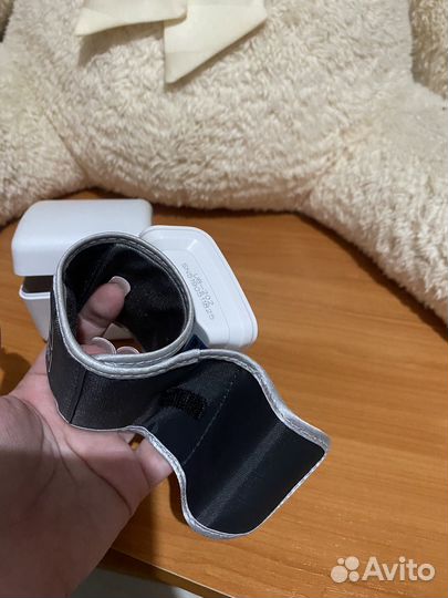 Тонометр AND UB-202 автоматический, на запястье