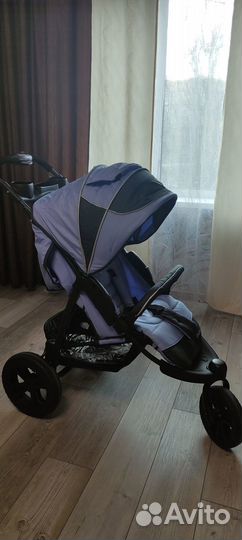 Прогулочная коляска