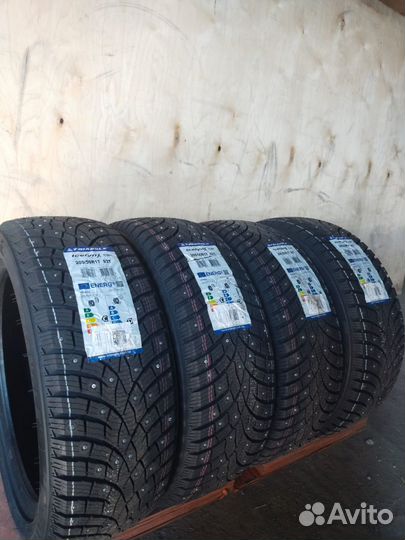 Triangle IcelynX TI501 205/50 R17 93T