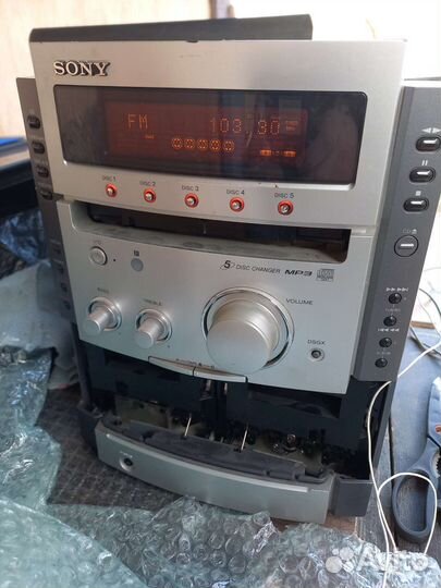 Музыкальные аппараты разные