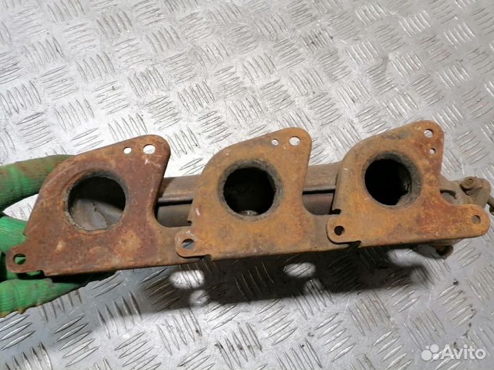 Коллектор выпускной правый S350 221