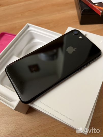 iPhone 7, 128 ГБ