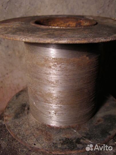 Нихромов провол из С С С Р (d - 0.2 мм, марка -60)