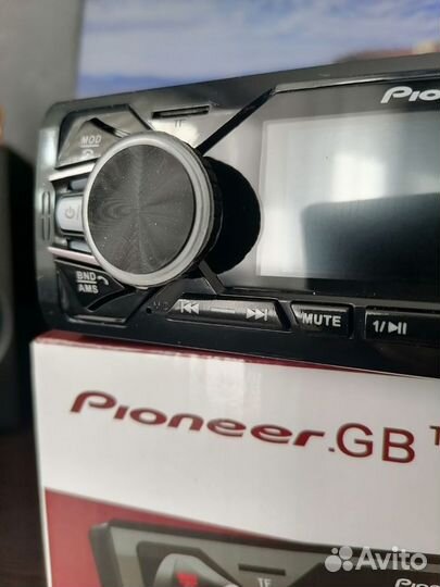 Автомагнитола Pioneer с Bluetooth