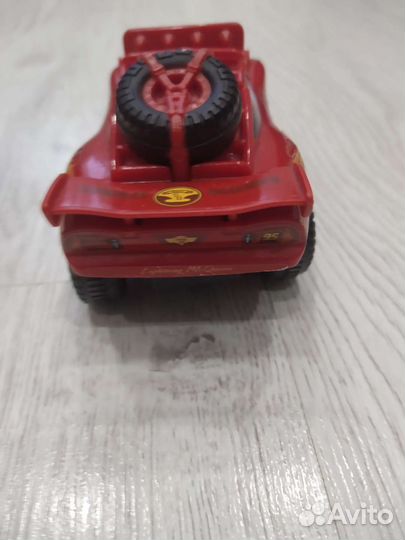 Машинка молния маквин