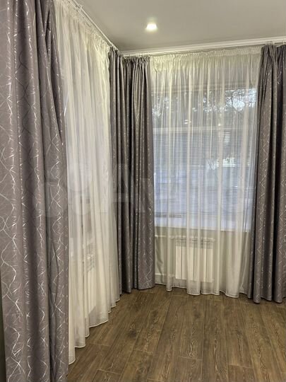 2-к. квартира, 52 м², 1/3 эт.