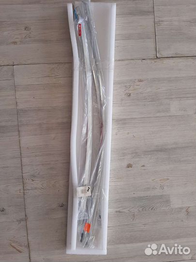 Молдинги на двери hyundai solaris SD 2010