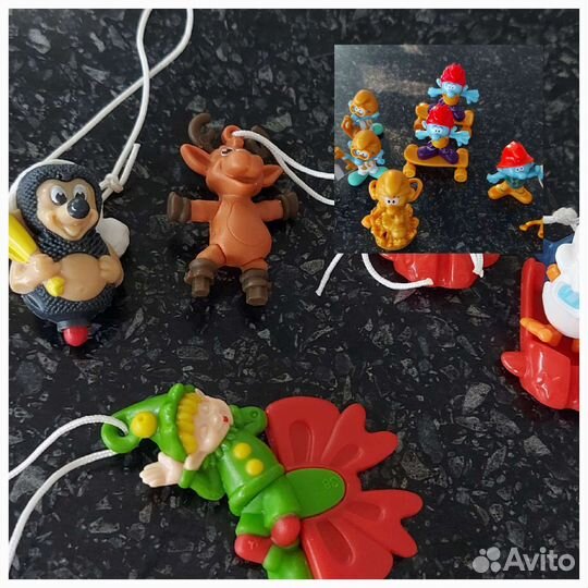 Kinder surprise смурфики и новогодние