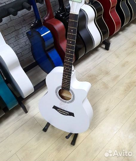 Гитара Белучи