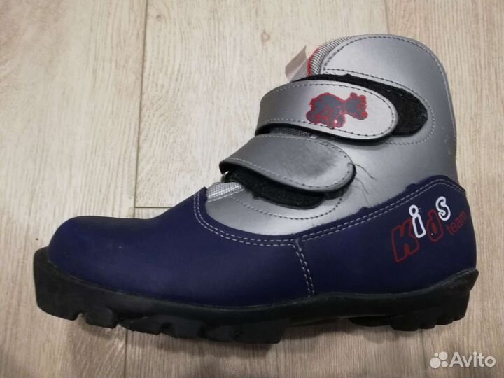 Лыжные ботинки 35,36 размеры