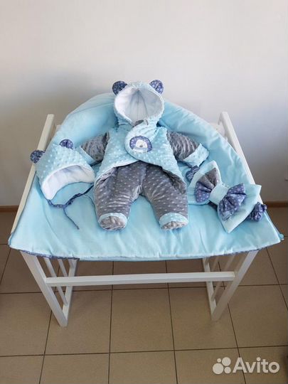 Демисезонний комплект для новорожденных