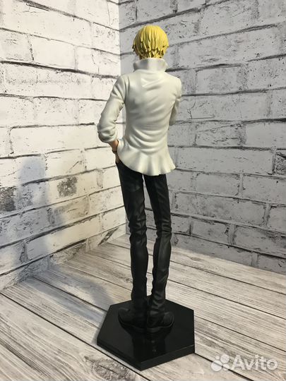 Аниме-фигурка One Piece Sanji без плаща