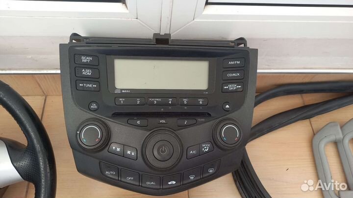 Пластик на хонда акорд 7дорест