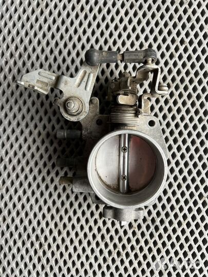 Заслонка дроссельная BMW 5 E34 1995 1748094