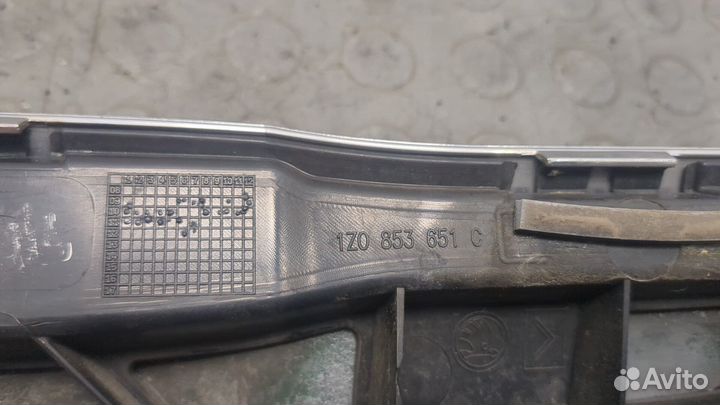 Решетка радиатора Skoda Octavia (A5), 2012