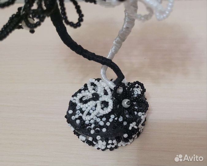 Сувенир из бисера Инь и Янь