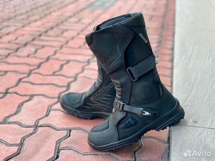 Мотоботы для туринга forma