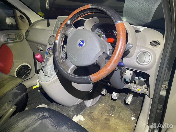 Разбор на запчасти Fiat Panda 2003-2012