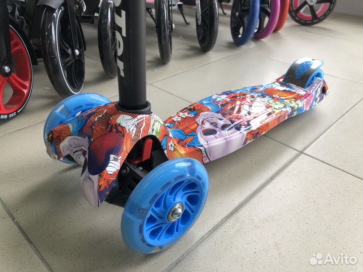 Самокат трехколесный для детей
