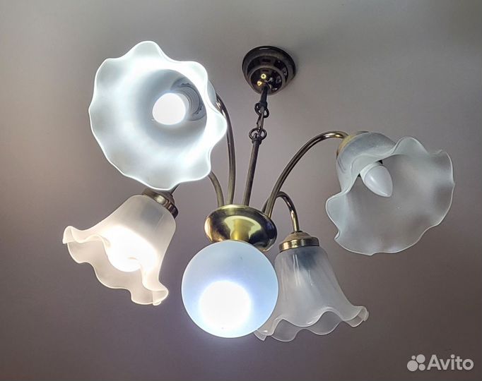 Люстра потолочная бу