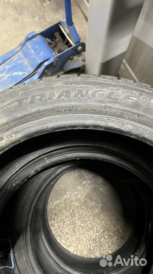 Triangle Snowlink TWT02 225/45 R18 95