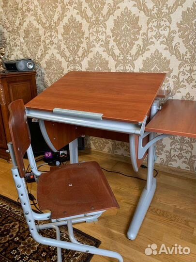 Школьная растущая парта со стулом Дэми