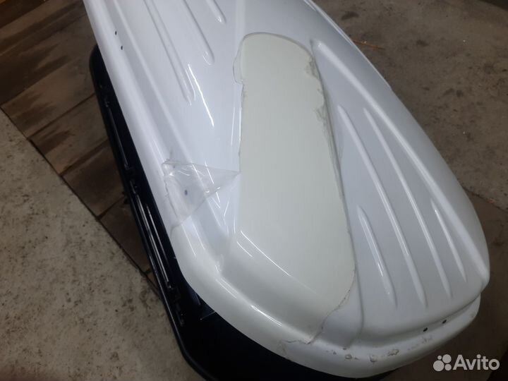 Автобокс на крышу белый