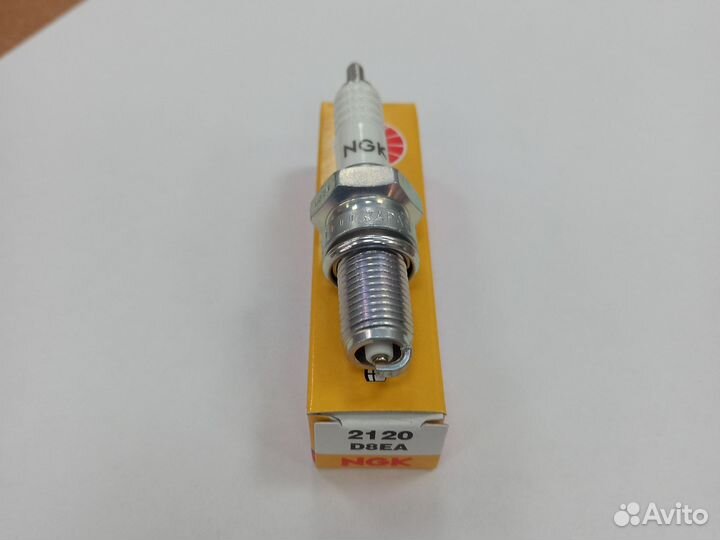Свеча зажигания NGK D8EA (2120)