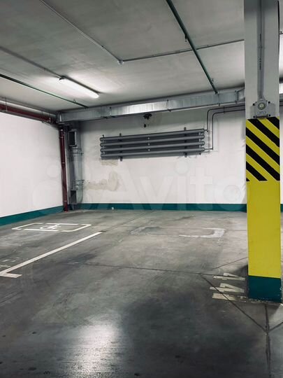 Машиноместо, 15 м²