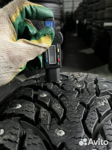 Nokian Tyres Hakkapeliitta 9 SUV 235/65 R17 108T