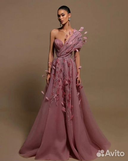 Вечернее платье 3500+ моделей