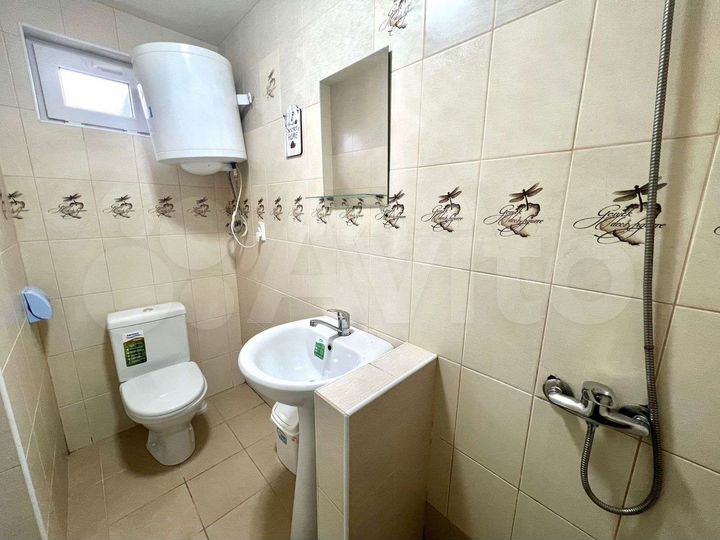 Комната 12 м² в 6-к., 2/2 эт.