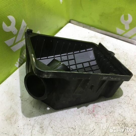 Корпус воздушного фильтра Шевроле Авео Т200 03-08