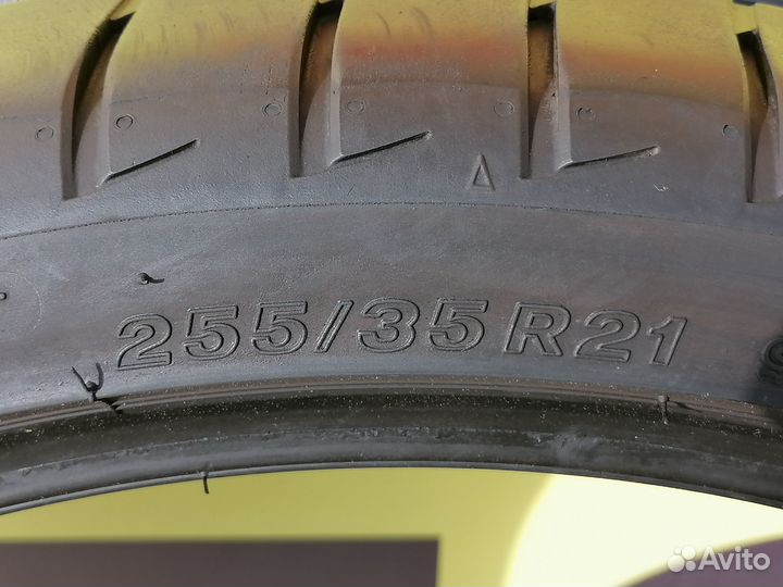 Bridgestone Turanza T005 255/35 R21