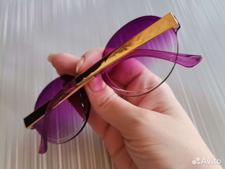 Солнцезащитные очки