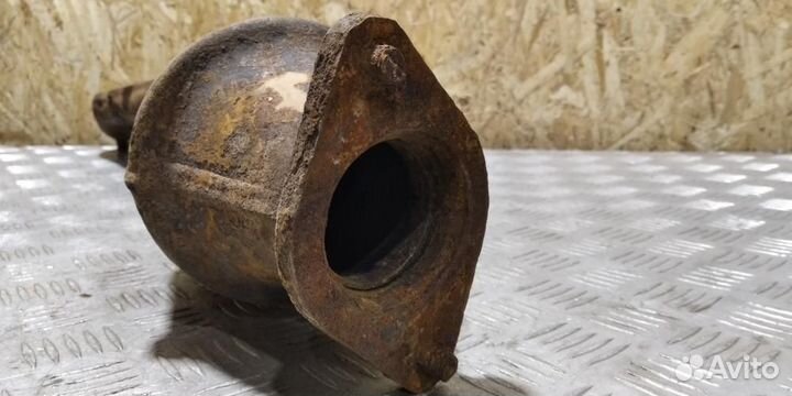 Коллектор выпускной правый Infiniti Qx 2004-2009