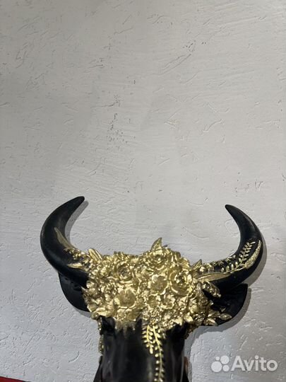 Голова быка настенная