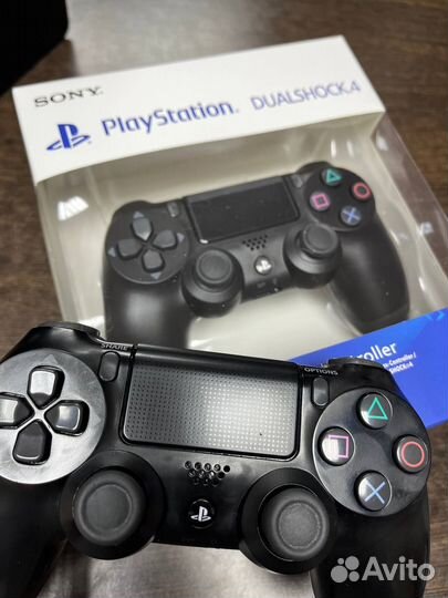 PlayStation 4 Slim 2000 Gb + 2 джойстика PS4 PS