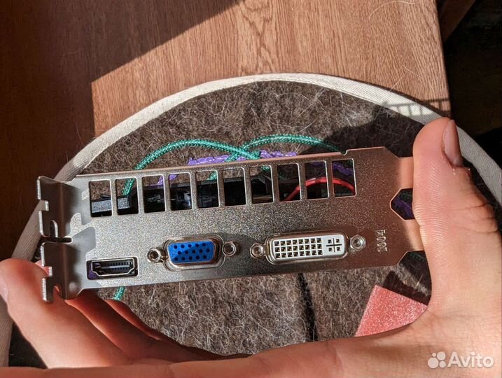 Видеокарта gtx 550 ti 1gb