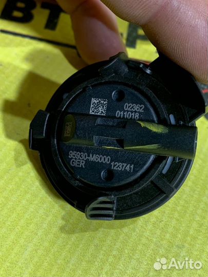 Датчик удара AlR BAG. передний левый Kia Ceed 3 CD