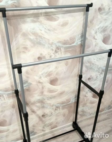 Вешалка напольная. Рейл для одежды