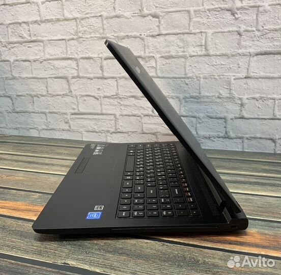 Lenovo на Celeron.озу 4G/500Gb Win 10