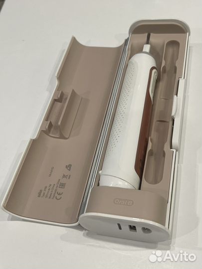 Электрическая зубная щетка oral b genius 9000