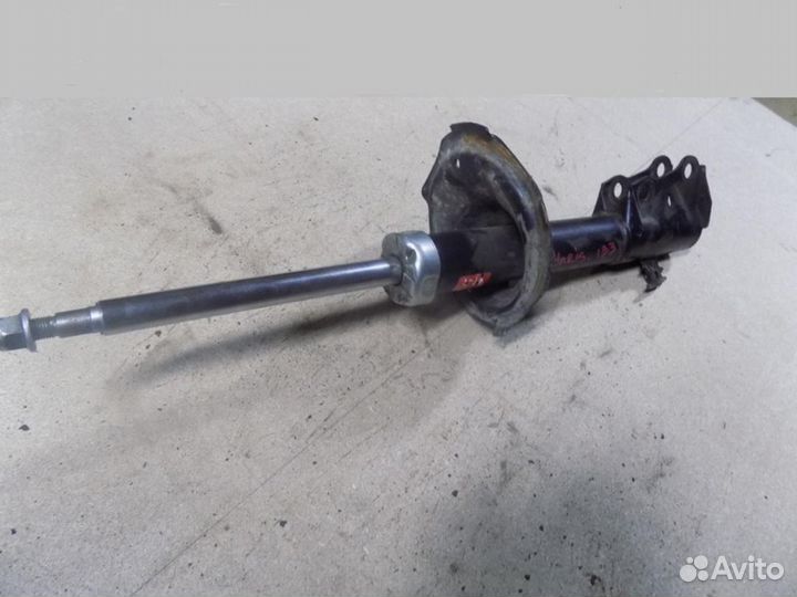 Амортизатор передний левый Yaris Verso 1999-2005