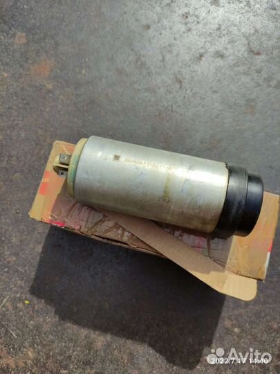 Топливный электрический бензиновый насос