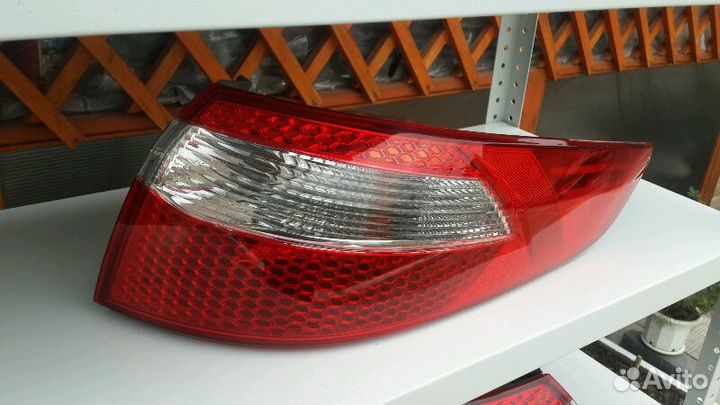 Kia Rio 3 фонарь оригинал