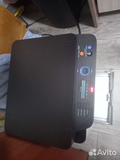 Мфу лазерное цветное Samsung CLX-3305