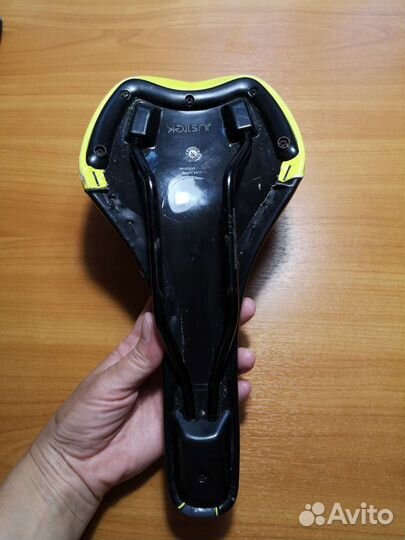 Седло для велосипеда Alpine element