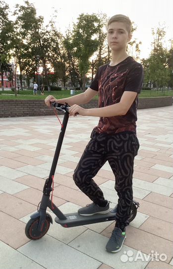 Роспись одежды, каллиграфия, кастом