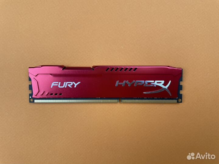 DDR3 8 GB 1600 mhz HyperX Fury red для пк Новая